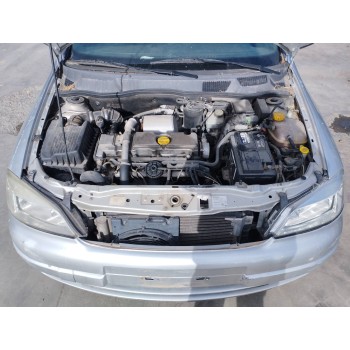 opel astra g berlina del año 1999