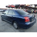 TOYOTA AVENSIS BERLINA (T25)