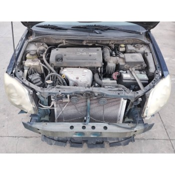 toyota avensis berlina (t25) del año 2005