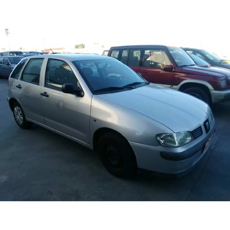 seat ibiza (6k1) del año 2001