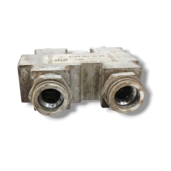 Recambio de enfriador aceite direccion para mercedes-benz clase m (w166) 2.1 cdi cat referencia OEM IAM A1645010265  