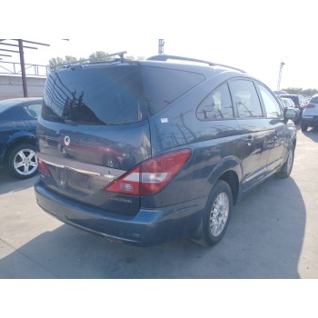 ssangyong rodius del año 2005