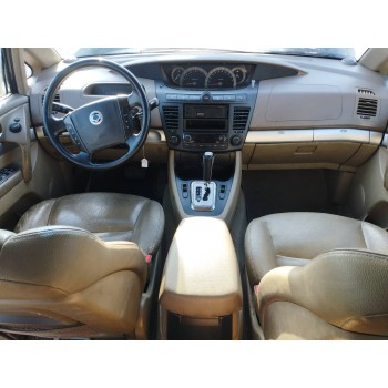 ssangyong rodius del año 2005