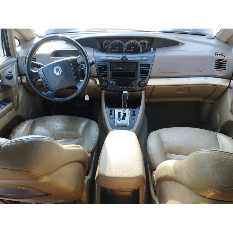 SSANGYONG RODIUS I 2005