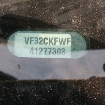 peugeot 206 berlina del año 2001