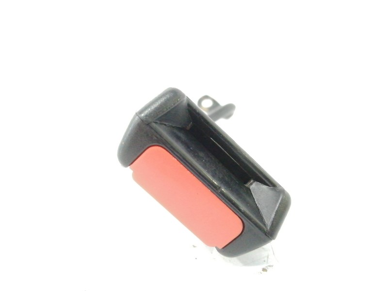 Recambio de enganche cinturon izquierdo para nissan trade 2.8 d referencia OEM IAM   