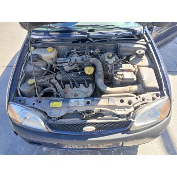 ford fiesta berlina (dx) del año 2001