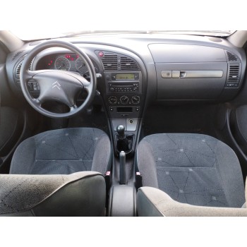 citroën xsara berlina del año 2003