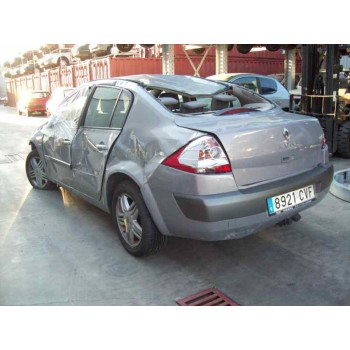 renault megane ii classic berlina del año 2003