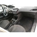 PEUGEOT 208 I (CA_, CC_)
