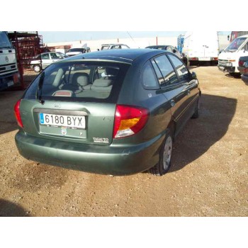 kia rio del año 2002