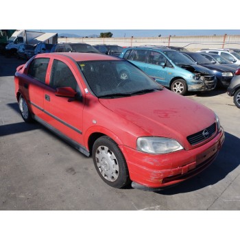 opel astra g berlina del año 2002