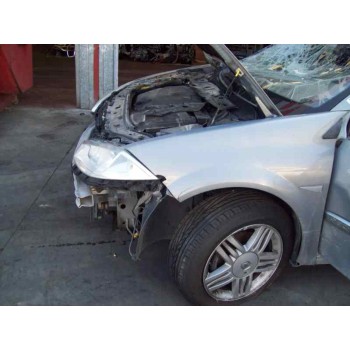 renault megane ii classic berlina del año 2003