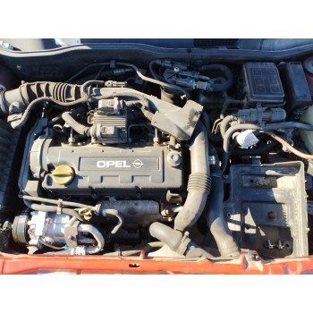 opel astra g berlina del año 2002