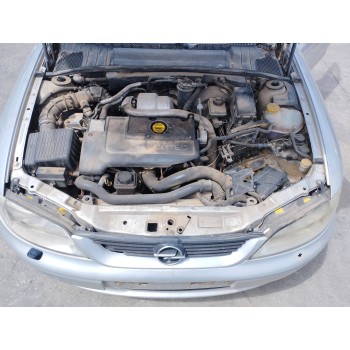 opel vectra b (j96) del año 2000