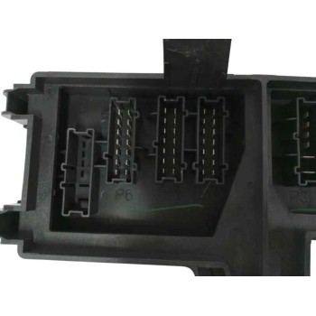 Recambio de caja reles / fusibles para mercedes-benz clase r (w251) 3.0 cdi cat referencia OEM IAM A1645403072  