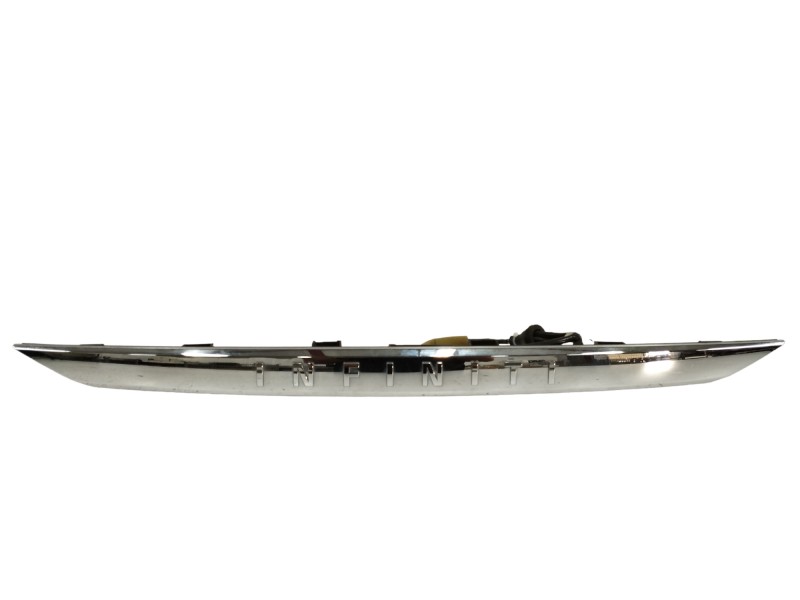 Recambio de molduras traseras para infiniti q50 q50 premium hybrid referencia OEM IAM 848106HH1B INCLUYE MANETA PORTON PILOTOS D