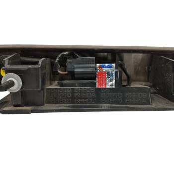 Recambio de molduras traseras para infiniti q50 q50 premium hybrid referencia OEM IAM 848106HH1B INCLUYE MANETA PORTON PILOTOS D
