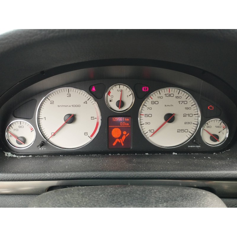 PEUGEOT 407 (6D_) 2010