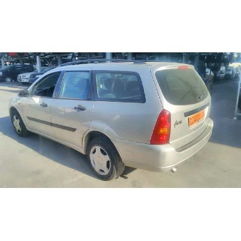 ford focus turnier (cak) del año 2002