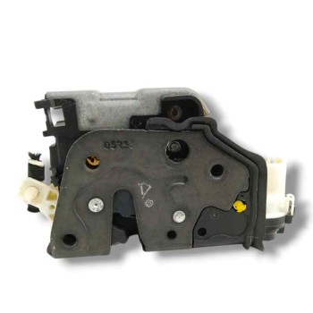 CERRADURA PUERTA DELANTERA IZQUIERDA 8X1837015E 