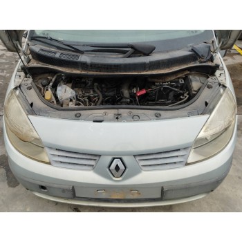 renault scenic ii del año 2004