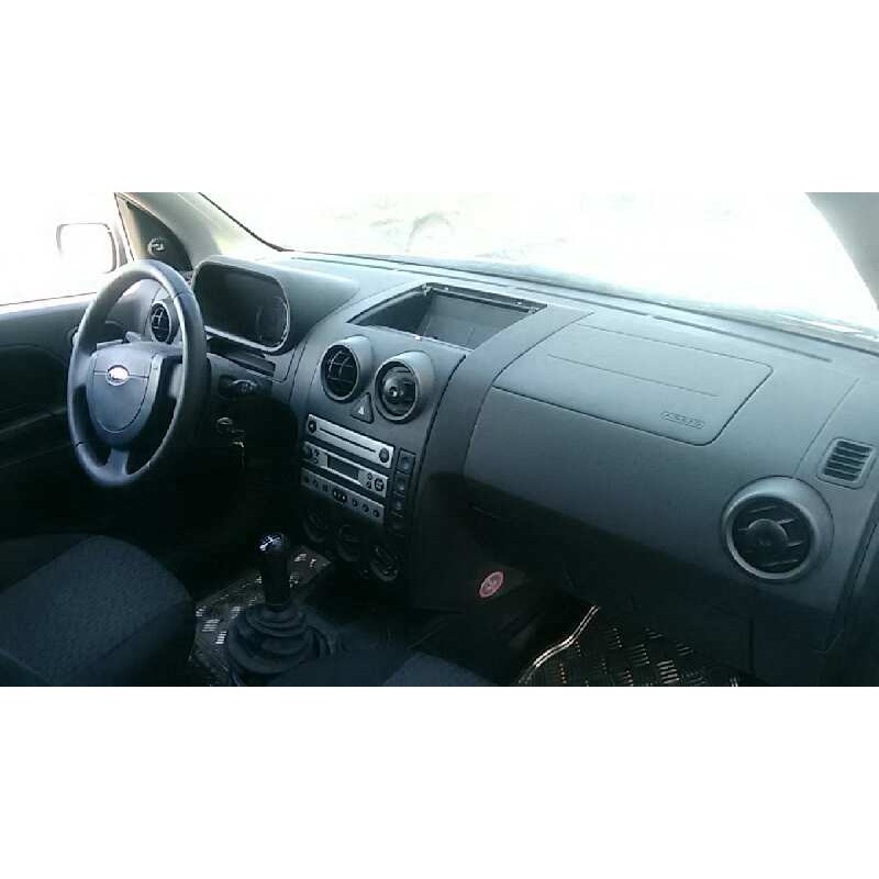 FORD FUSION (JU_) 2004