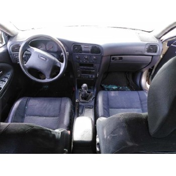 volvo s40 berlina del año 2002