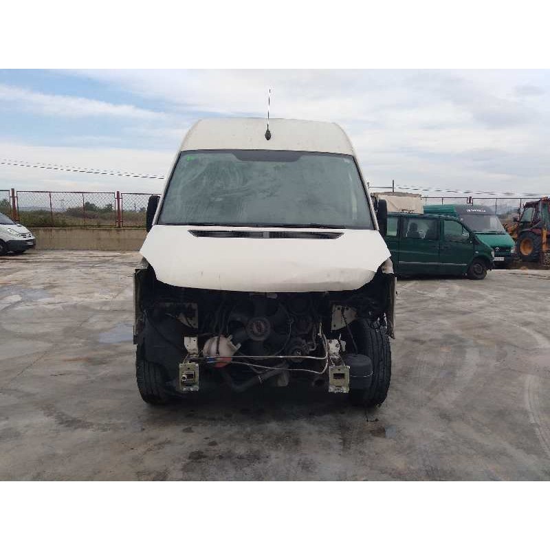 VOLKSWAGEN CRAFTER COMBI (2E)