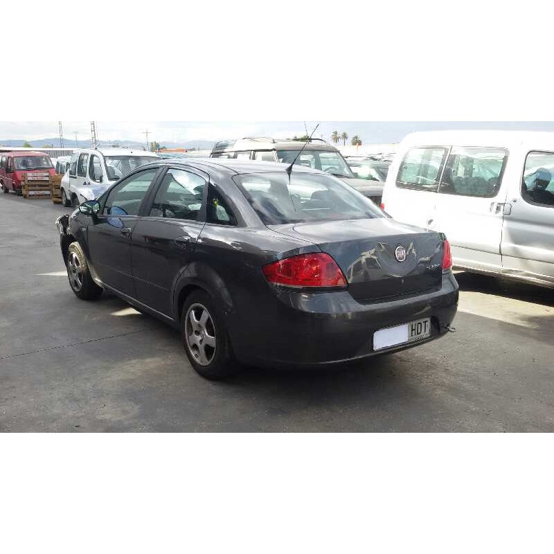 FIAT LINEA (323_, 110_) 2011