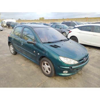 peugeot 206 berlina del año 2002