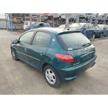 peugeot 206 berlina del año 2002