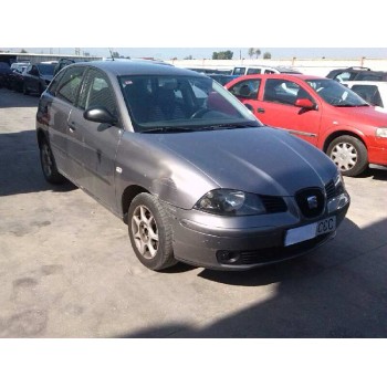 seat ibiza (6l1) del año 2002