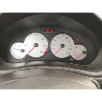 peugeot 206 berlina del año 2002