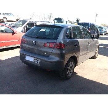 seat ibiza (6l1) del año 2002