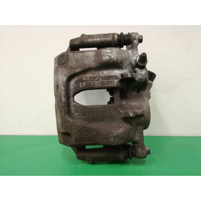 Recambio de pinza freno delantera derecha para renault trafic caja cerrada (ab 4.01) 2.5 dci diesel cat referencia OEM IAM 44068