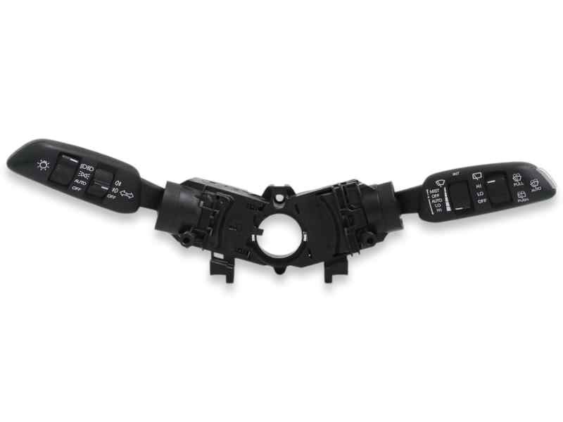 Recambio de mando multifuncion para ssangyong tivoli 1.5 g15dtf referencia OEM IAM 8591035400  