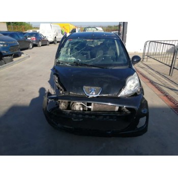 peugeot 107 del año 2010