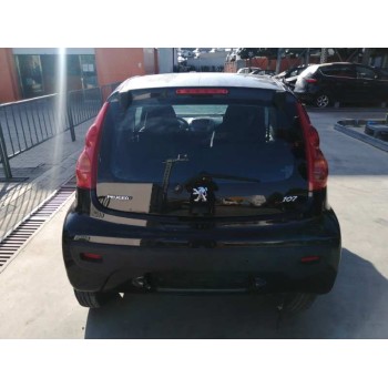 peugeot 107 del año 2010