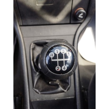 opel astra g berlina del año 2001