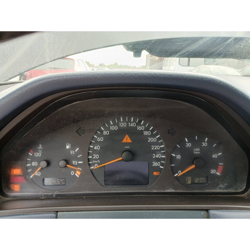 MERCEDES-BENZ CLASE E (W210) 2000