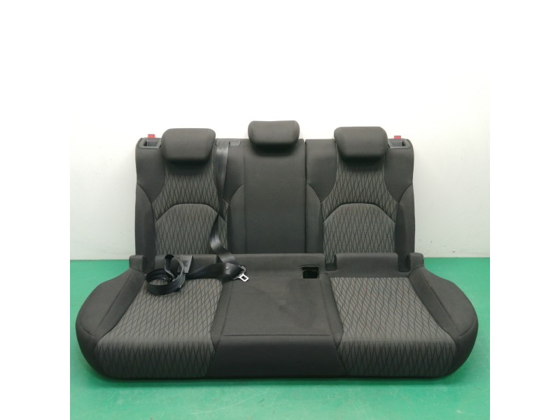 Recambio de asientos traseros para seat leon (5f1) 2.0 tdi referencia OEM IAM Recambio de asientos traseros para seat leon (5f1) 2.0 tdi referencia OEM IAM