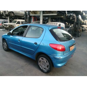 peugeot 206 berlina del año 2001