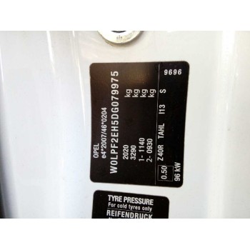 opel astra j gtc del año 2013