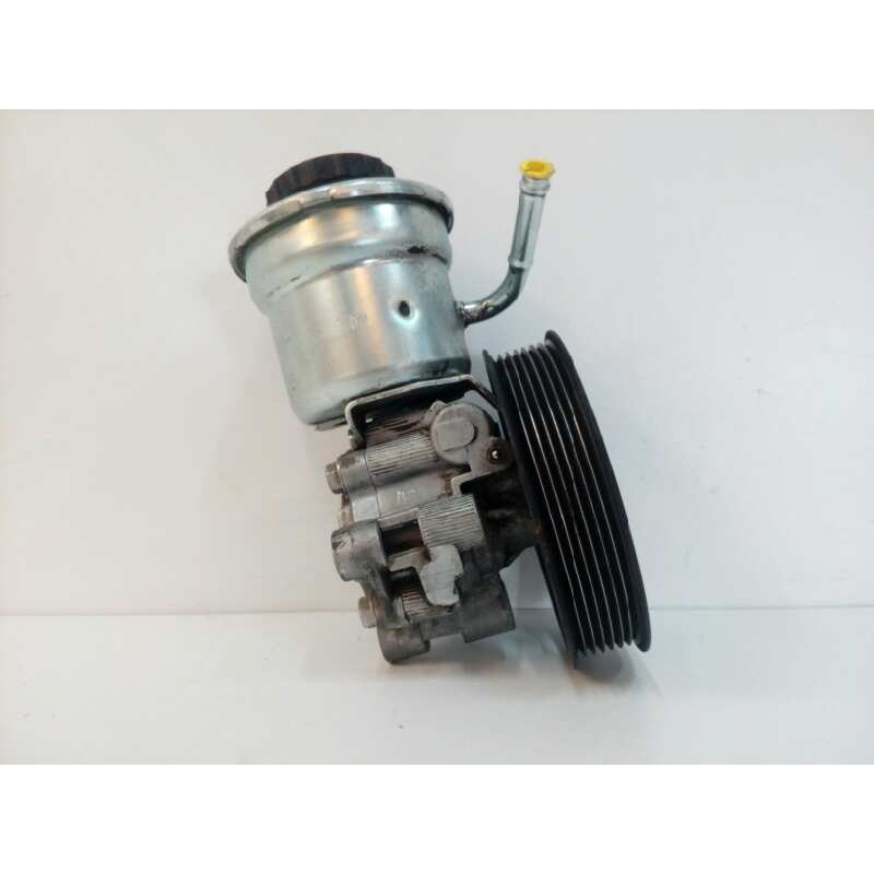 Recambio de bomba direccion para toyota avensis berlina (t25) 2.0 d4-d sol berlina (5-ptas.) referencia OEM IAM 4431005120  