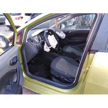 seat ibiza (6j5) del año 2008
