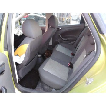 seat ibiza (6j5) del año 2008