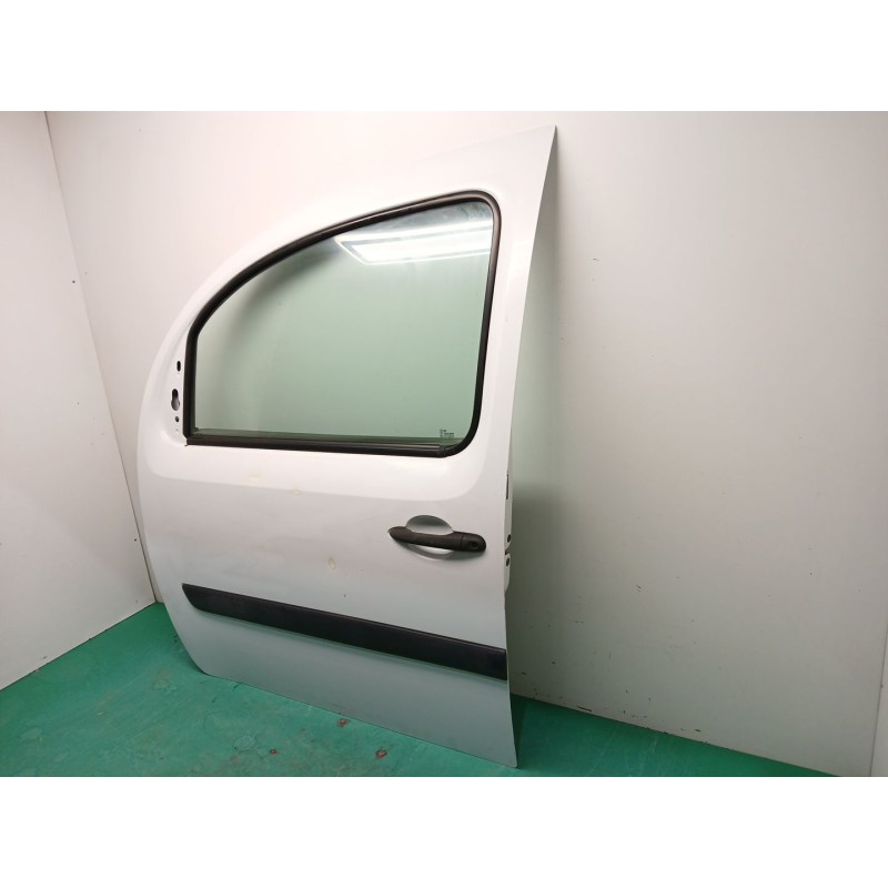 PUERTA DELANTERA IZQUIERDA