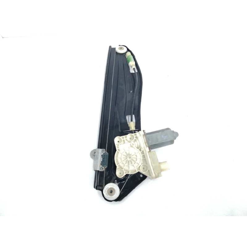 Recambio de elevalunas trasero derecho para bmw serie 7 (e65/e66) 4.0 v8 cat referencia OEM IAM 7138864 67628382002 