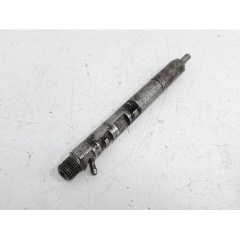 Recambio de inyector para hyundai terracan (hp) 2.9 crdi cat referencia OEM IAM 338004X800 338014X800 